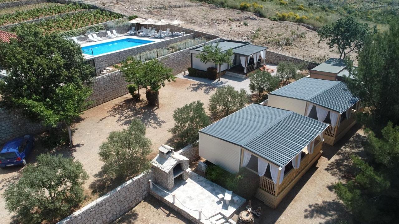 New Adria Mobile Home - Camp Vala 오레비츠 외부 사진